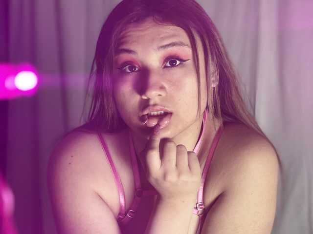 프로필 사진 MiaHarvey