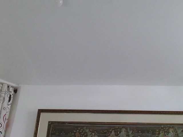 방송 스크린 샷 MiaPalacios