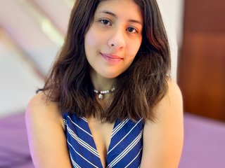 에로틱 한 영상 채팅 miaqueen021