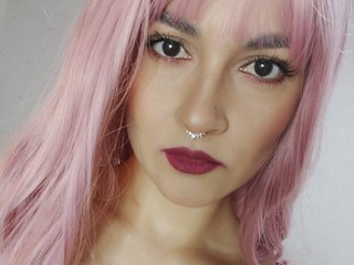 에로틱 한 영상 채팅 MiaRouse