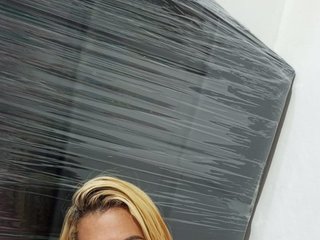 에로틱 한 영상 채팅 Miasilva