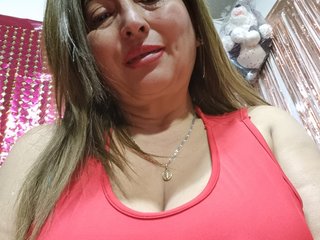에로틱 한 영상 채팅 miatitsmature
