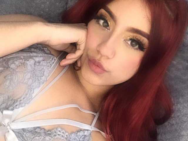 프로필 사진 MiaWhite