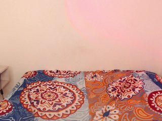 에로틱 한 영상 채팅 Michaelacox2