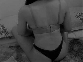 에로틱 한 영상 채팅 MichieMich