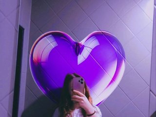 에로틱 한 영상 채팅 Mila-shkaa