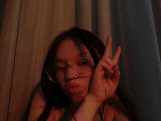 에로틱 한 영상 채팅 Milakha