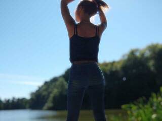 에로틱 한 영상 채팅 milasex