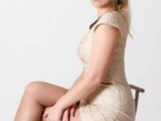 에로틱 한 영상 채팅 milashka012