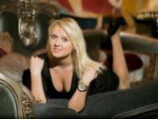 에로틱 한 영상 채팅 miledix