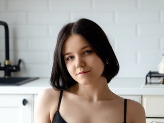 에로틱 한 영상 채팅 Milena-Mell