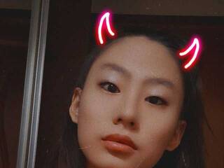 에로틱 한 영상 채팅 MilenaMiller