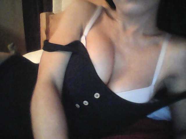 방송 스크린 샷 MilenaRayt