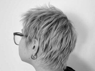 에로틱 한 영상 채팅 MileyFrank