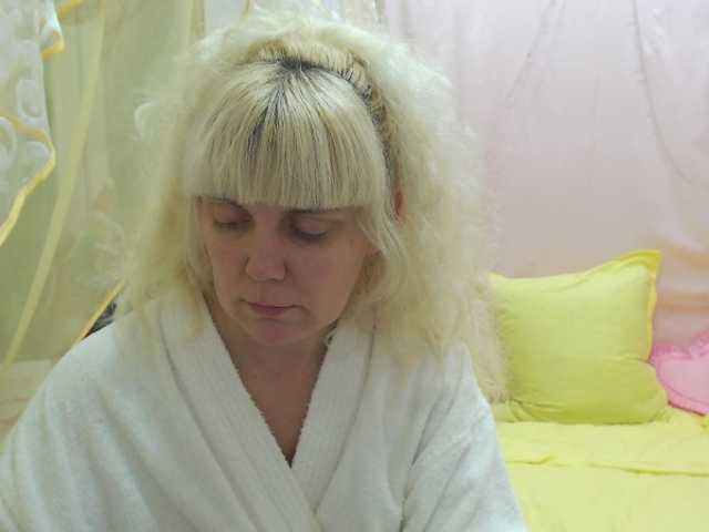 사진 YoungMistress Lovense ON 5 tok. FOLLOW MY TWITTER @sunnysylvia5 I am Sexy with natural beauty! Long nipples 4cm and pussy with big lips and loud orgasm in private! Like me- put love, give gifts