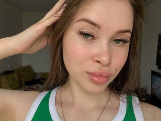 에로틱 한 영상 채팅 MilkyMaus