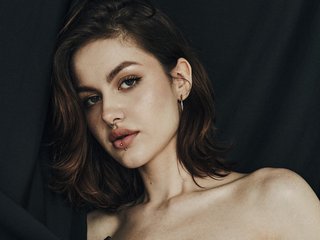 에로틱 한 영상 채팅 MiraBelle