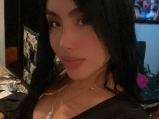 에로틱 한 영상 채팅 MirandaParis