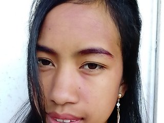 에로틱 한 영상 채팅 Miruelle69