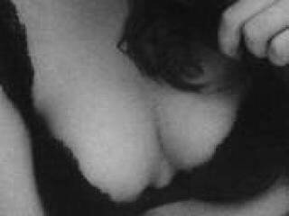 에로틱 한 영상 채팅 mismi