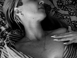 에로틱 한 영상 채팅 MissLizel