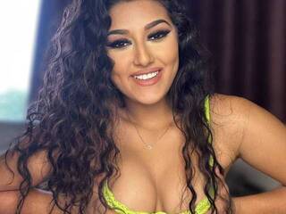 에로틱 한 영상 채팅 misterydelyaa