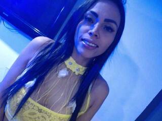 에로틱 한 영상 채팅 mistickyred