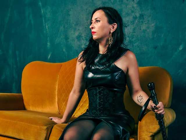 프로필 사진 LadyLeather