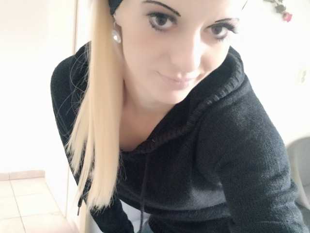 프로필 사진 MoaningKitty23