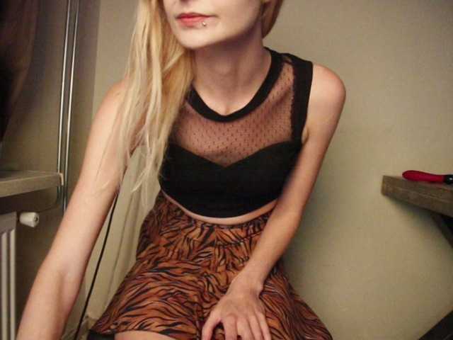사진 Modelicious PVT = OPEN! Let's have some fun! #skinny #blonde #slut #smalltits