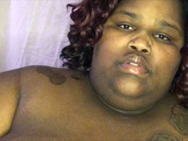 방송 스크린 샷 Molushyy