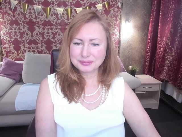 방송 스크린 샷 MonicaMoor