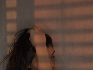 에로틱 한 영상 채팅 MonikaVii