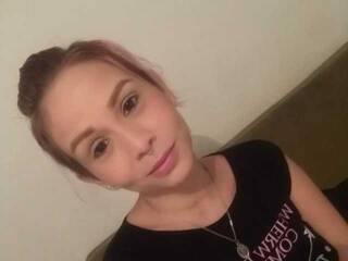 에로틱 한 영상 채팅 moon--cat