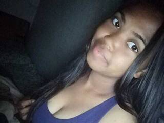 에로틱 한 영상 채팅 Mornih