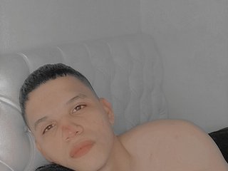 에로 화상 채팅 MrFoxyX69