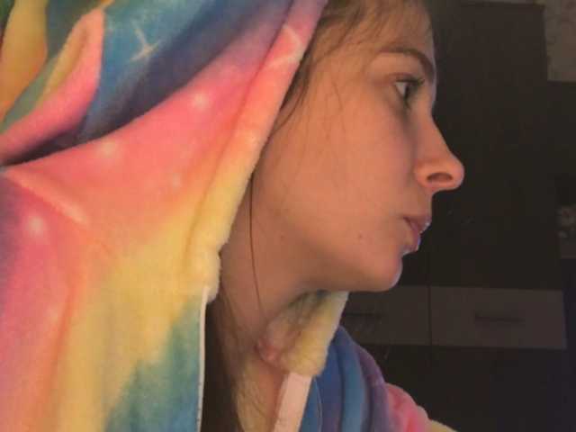 방송 스크린 샷 MissisJulia