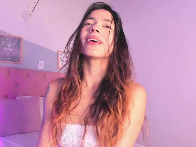 방송 스크린 샷 Nadia-Roses