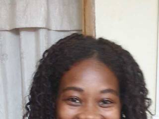 에로틱 한 영상 채팅 Nadia501