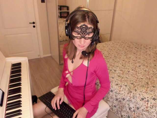 사진 PianoGirl Hi everyone. I am Anastasia :) 101 Take off dress, 102 put on dress, 103 change the dress, 70 autodj - dance, 1001 - to cut the dress my choice, 3001 - to cut the dress your choice, 10001 - take off mask