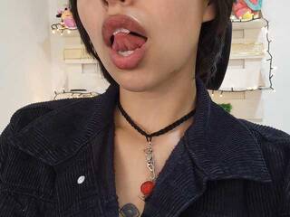 에로틱 한 영상 채팅 NanaRott01