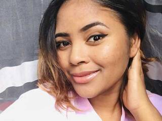 에로틱 한 영상 채팅 Nancie009