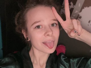 에로틱 한 영상 채팅 Nani-Severus