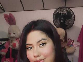 에로틱 한 영상 채팅 Naomi-Stone