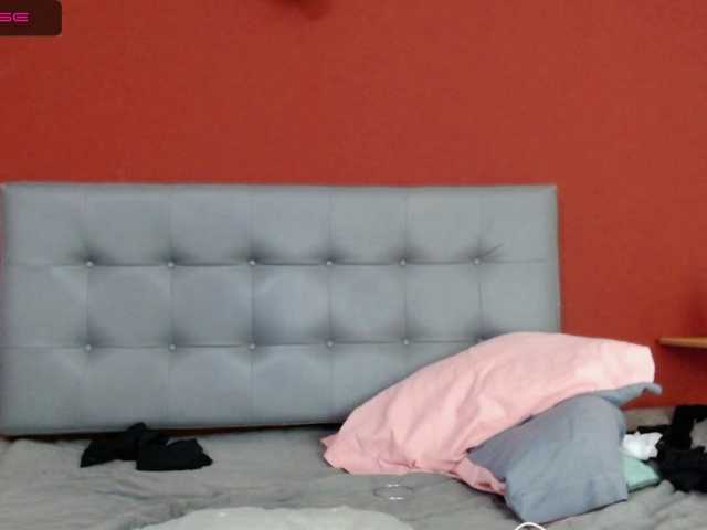 방송 스크린 샷 NaomiRousse