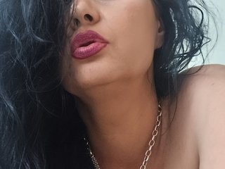 에로틱 한 영상 채팅 NataliaBella