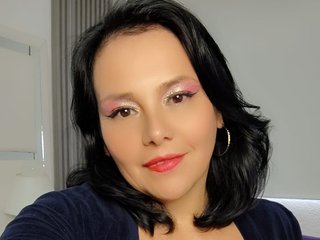 에로틱 한 영상 채팅 NatashaMilf
