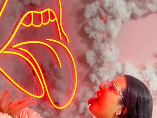 에로틱 한 영상 채팅 nathalia-correa