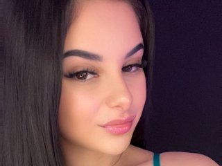 에로틱 한 영상 채팅 NathaliaHaney
