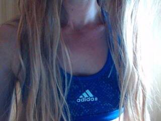 에로틱 한 영상 채팅 naturalblonde